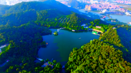 《一座古火山点燃的珠江文明之光》