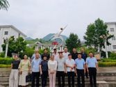 中国青少年科技教育工作者协会 深入丹凤山区学校及产业园区调研指导